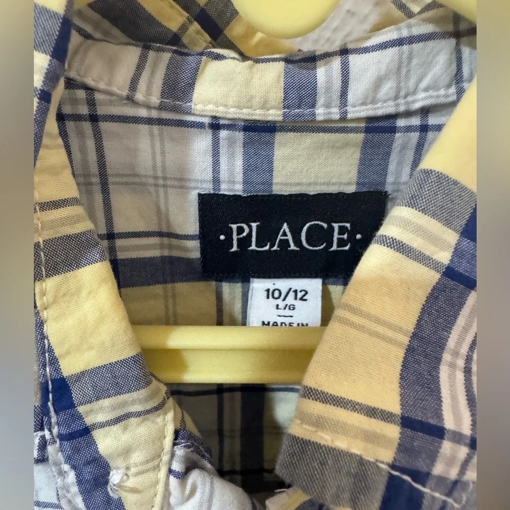 Button Down Shirt​​
